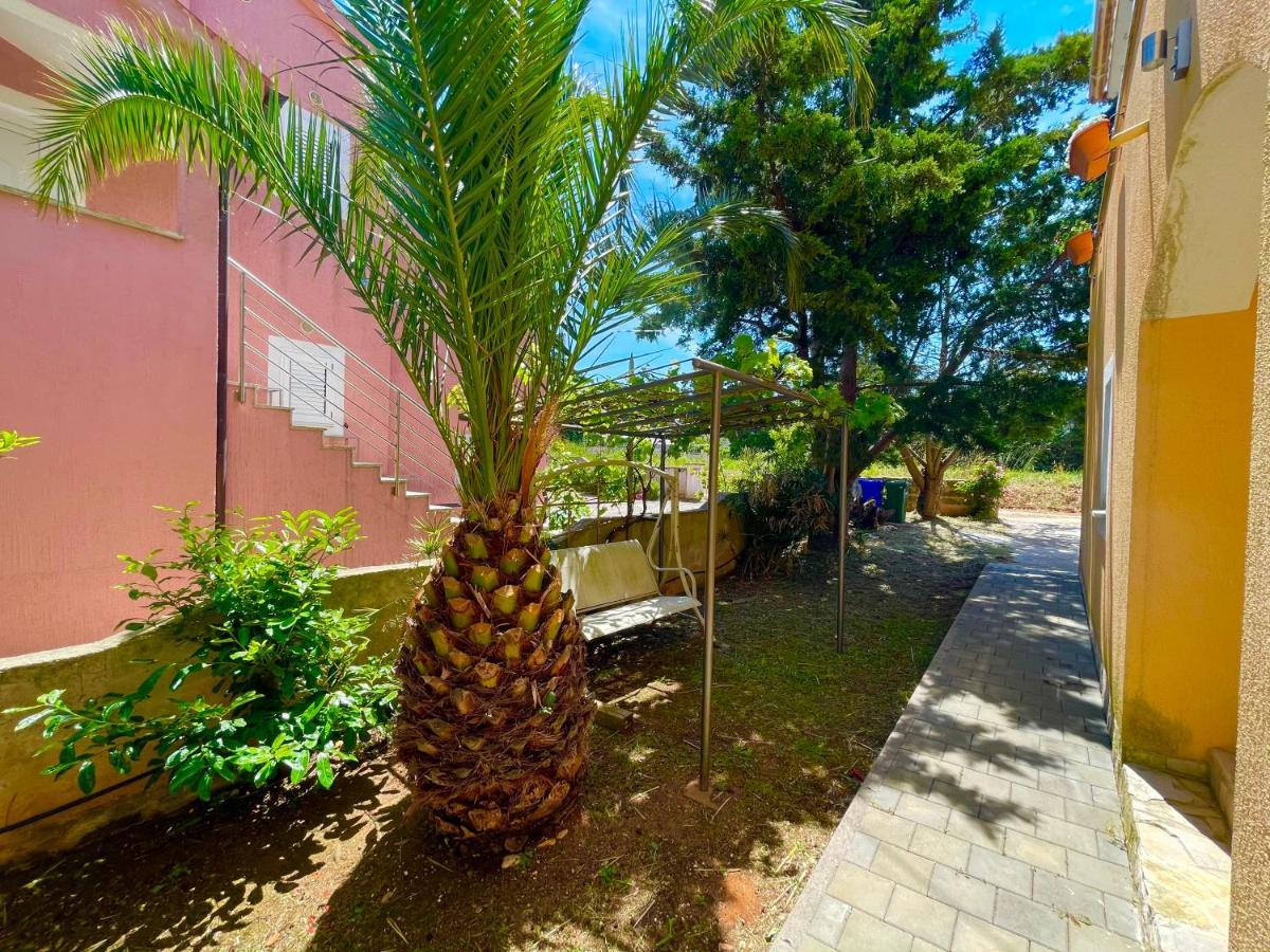 Apartments Vitalia بريمونتيرا المظهر الخارجي الصورة